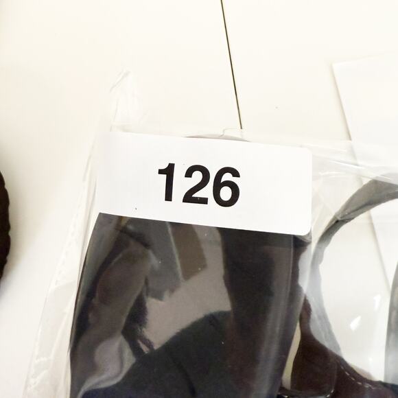 Clarks Leisa Ruby Black Leather Sandals - 10 Wide - Picture 8 of 8